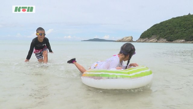 五島・高浜海水浴場で海開き【長崎県】　