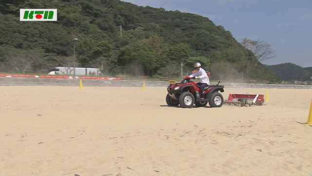独自開発のクリーナーも登場！長崎・諫早市の海水浴場で清掃活動