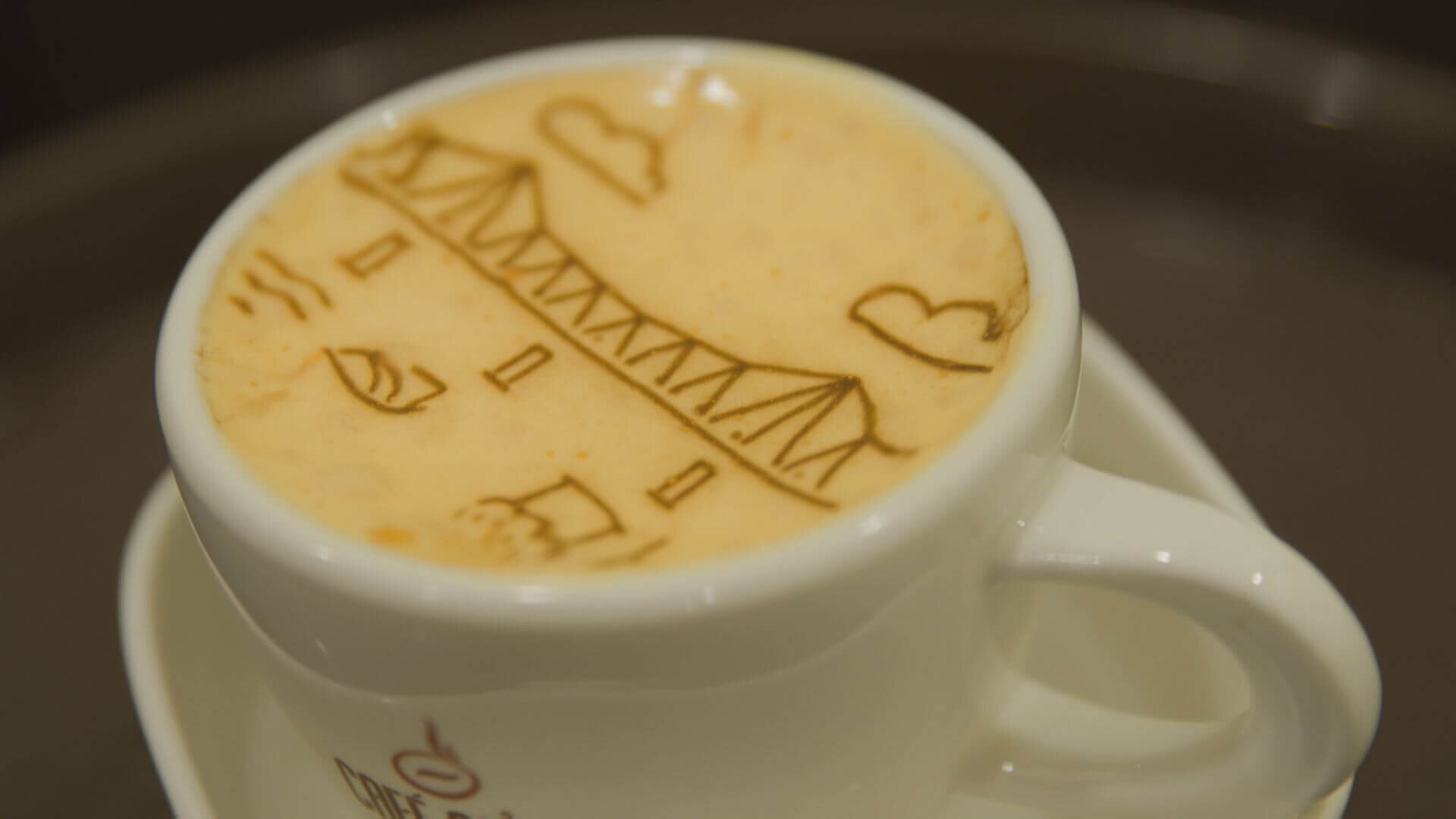 A twist to: HANOI COFFEE CULTURE ~ハノイのコーヒー文化をたどる旅~