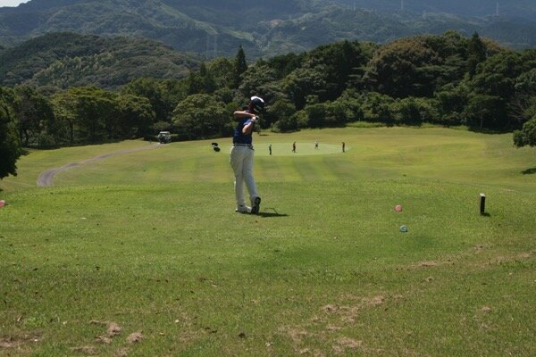 第17回長崎県ジュニア親子ゴルフ大会の様子（その3）